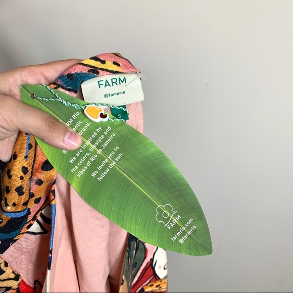 ❗️SOLD❗️Farm Rio Crazy Tucanos Puffed Sleeve Top - Picture 8 of 8